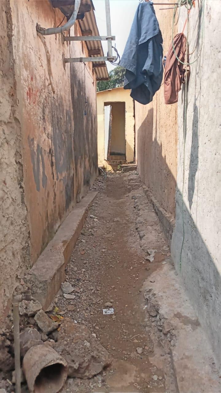 Parcelle de 180m² à la minière
